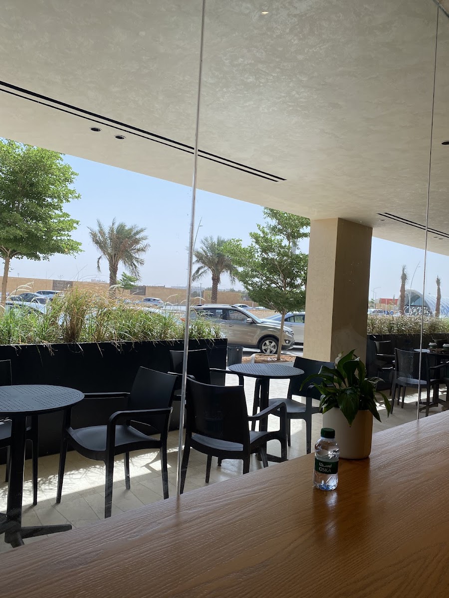 مقهى ومحمصة · الرقبان